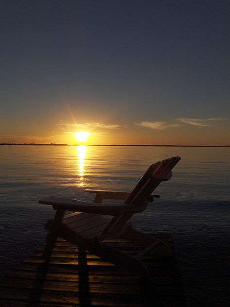 . Beach Cottage Decor, Lake Cottage, What A Wonderful World, Lake Life, Beach Cottages, A Chair, North Shore, Ontario Canada, My Happy Place