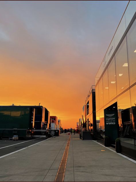 F1 Photographer Aesthetic, F1 Shifting, F1 Sunset, F1 Background, F1 Paddock, F1 Aesthetic, F1 Wag, F1 Wallpaper Hd, Racing Driver