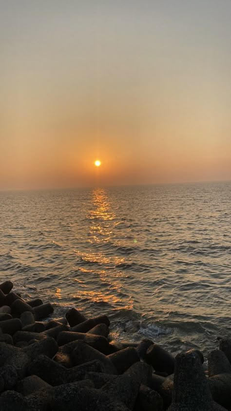 Nature Asthetics Wallpaper, Porbandar City, Sunset Ig Story, Sunset Instagram Stories, Arrow Tattoos For Women, South Asian Aesthetic, Sunset Quotes Instagram, Beach Instagram Pictures, Beach Sunset Wallpaper