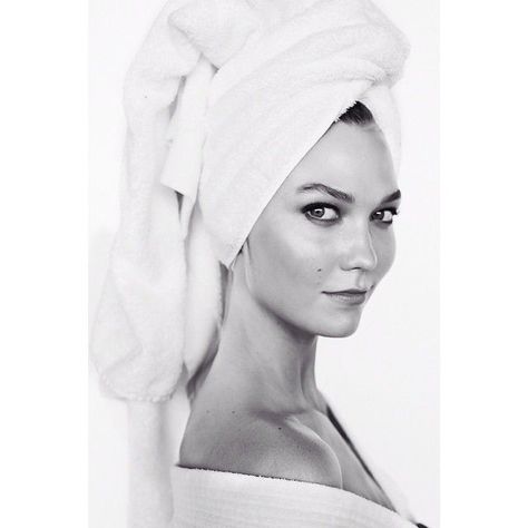 Karlie Kloss Poses for Mario Testino’s ‘Towel Series’ http://feedproxy.google.com/~r/FashionGoneRogue/~3/NmfAQVkuXCs/ Mario Testino Photography, Testino Photography, Towel Series, Doing Makeup, Patrick Demarchelier, Helmut Newton, Mario Testino, Richard Avedon, Gisele Bundchen