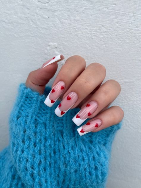 White Tip Valentine Nails, Nail Saint Valentin, Nails Inspiration Valentines Day, French Nails Valentines Day, Nails Saint Valentin, St Valentin Nails, Nails St Valentin, Valentines Day Nails Matte, Nails I Love Me