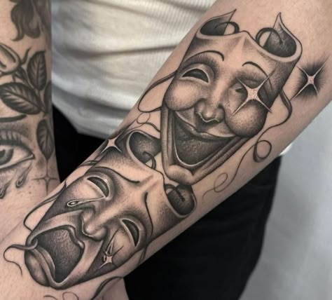 Laugh Now Cry Later Tats Feminine, Smile Now Cry Later Design, Smile Now Cry Later Tats, Streetwear Tattoos, Playboy Tattoo, Smile Now Cry Later, Mexico Tattoo, Full Hand Tattoo, Chicanas Tattoo