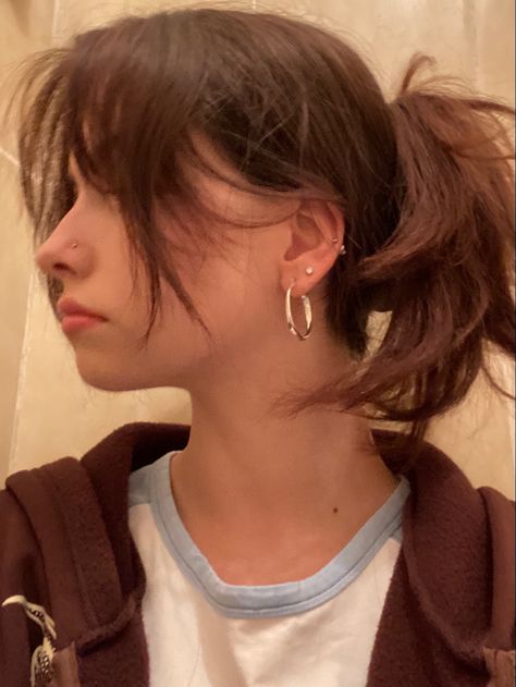 Wispy Side Bangs, Top 10 Hairstyles, Hairstyle 2024, Bangs Ponytail, Nose Piercing Stud, Hair Stylies, Paris Love, Long Hair With Bangs, Chic Hairstyles