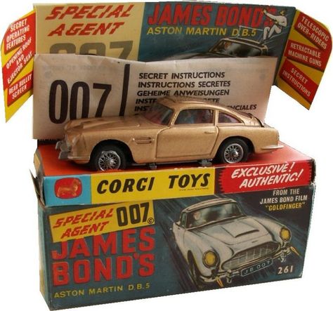 Cars Models, Star Wars Painting, Movie Cars, Aston Martin Db5, Corgi Toys, Hot Wheels Toys, Custom Hot Wheels, Matchbox Cars, Toy Collector