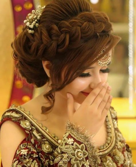 Latest Pakistani Bridal Hairstyles And Wedding Trends In 2022 Hairstyles, Red, Hair, Gold