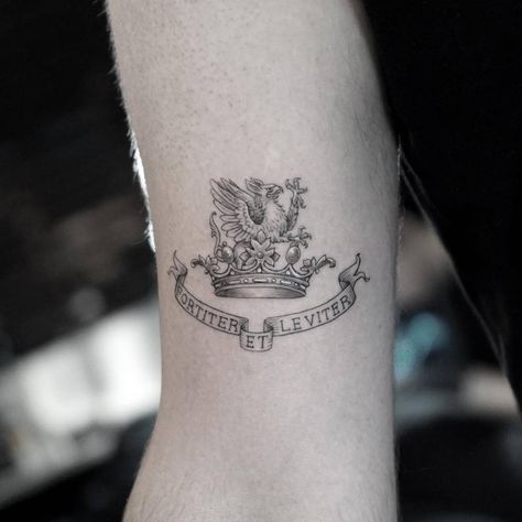 Family crest tattoo on the right bicep. Coat Of Arms Tattoo, Arms Tattoos, Family Crest Tattoo, Small Music Tattoos, Crest Tattoo, Leopard Tattoos, Family Tree Tattoo, Family Coat Of Arms, Wild Tattoo