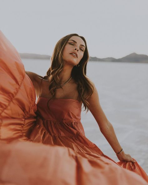 Marina Williams (@marinawphoto) • Instagram photos and videos Marina Williams, Debut Ideas, Behind The Scenes Video, Dusk To Dawn, Profile On Instagram, On The Moon, Photoshoot Inspiration, Flowy Dress, The Last Time