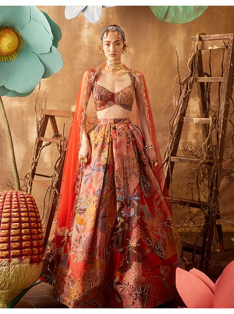 Haute Couture, Couture, Colorful Lehenga, Scallop Dupatta, Plum Fabric, Aisha Rao, Simple Suits, Alternative Beauty, Look Hippie Chic