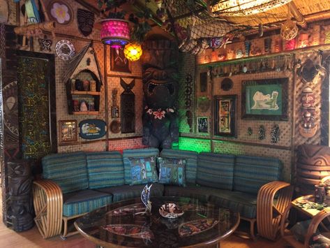 Home Tiki Bar Spotlight #62 South Pacific Room- Vista CA - Tiki with Ray Sesh Shed Ideas, Sesh Room, 80s Phone, Home Tiki Bar, Estilo Kitsch, Witch Hut, 2025 Moodboard, Hippie House, Vista California