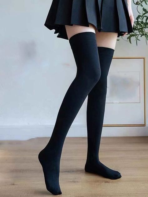 Knee Socks Outfits, High Thigh Socks, Sock Boots Outfit, Socks Outfit, Thigh Socks, Over The Calf Socks, Sock Outfits, Over The Knee Socks, Legging Outfits