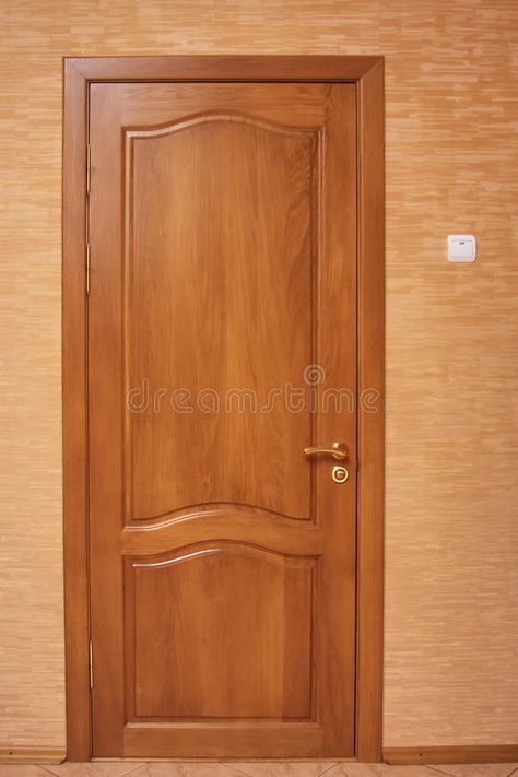 An oak wooden door. Is in a new cottage #Sponsored , #Ad, #AD, #oak, #door, #cottage, #wooden Board Door Design Modern, Business Creative Ideas, Door Styles Interior, Wooden House Doors, Modern Steel Gate Design, Panel Door Design, Pintu Interior, Wooden Door Entrance, Single Door Design