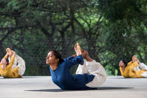 Isha Foundation, Isha Yoga, Yoga India, Different Types Of Yoga, 200 Hour Yoga Teacher Training, Yoga Program, Advanced Yoga, Basic Yoga, Yoga Alliance