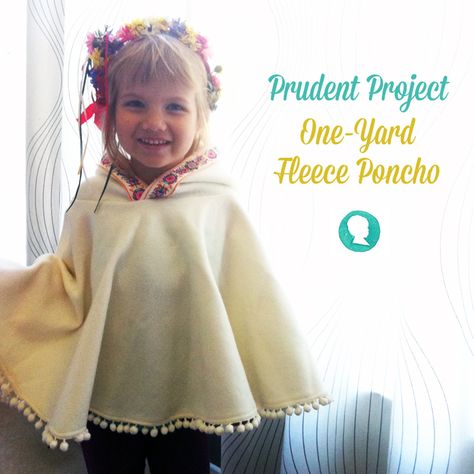 Fleece Poncho Pattern, Fleece Projects, Baby Poncho, Fleece Poncho, Kids Poncho, Hooded Poncho, Poncho Pattern, Sewing Projects For Kids, Sewing Projects For Beginners