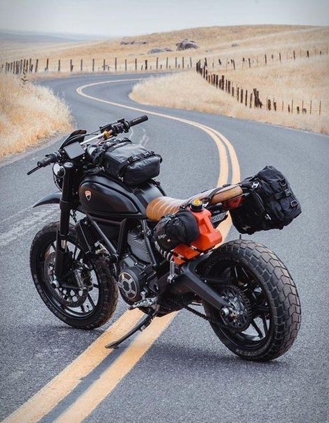 Ducati Scrambler Custom, Adventure Bike Motorcycles, Xe Ducati, Motorcycle Backpacks, Desert Sled, Scrambler Custom, Moto Scrambler, Scrambler Motorcycle, Ducati Scrambler