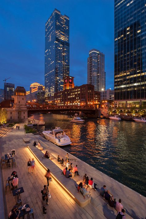 Drone footage captures bustling Chicago Riverwalk one year on Software Architecture Design, House Garden Landscape, Landscape Night, Lighting Landscape, Chicago Riverwalk, Kuantan, Easy Landscaping, Landscape Architecture Design, Landscape Architects