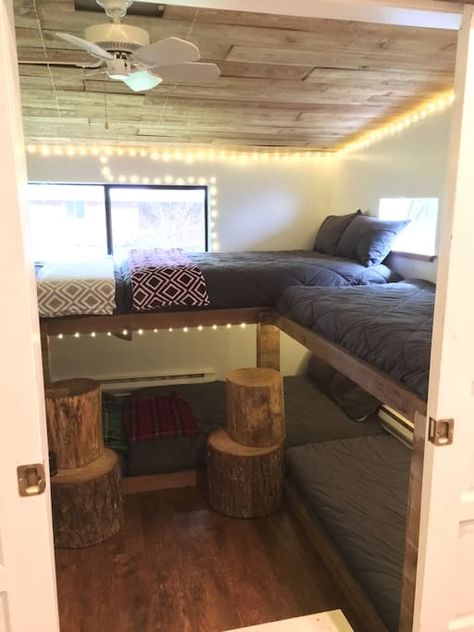 Small River House Decor, River Cabin Ideas, River Cabin Decorating Ideas, River Cabin Decor, Bunkhouse Ideas Guest Cabin, River House Decorating Ideas, Small Cabin Bedroom, River Decor, River Cabins