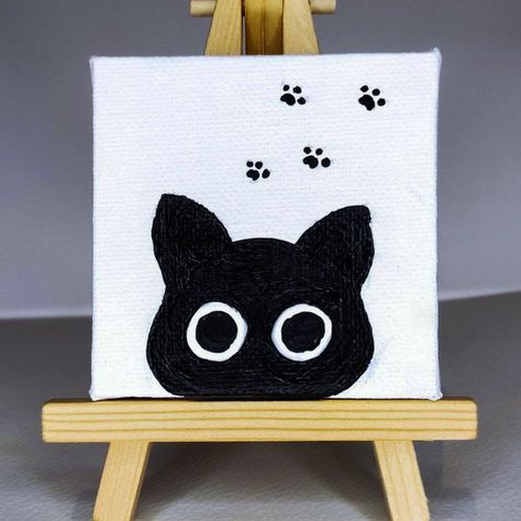 Cute Black Cat Art on Mini Canva Cute Black Cat Painting, Cute Cat Painting Easy, Black Cat Painting Easy, Simple Cat Painting, Cute Black Cat Art, Fall Homescreen, Mini Tela, Black Cat Painting, Cute Black Cat