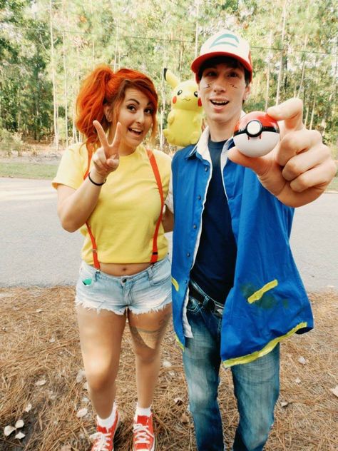 Misty And Brock Costume, Ash And Misty Costume, Couplecostume Halloween, Misty Pokemon Costume, Misty Costume, Pokemon Costumes Diy, Pokemon Trainer Costume, Pokemon Trainer Cosplay, Ash Costume