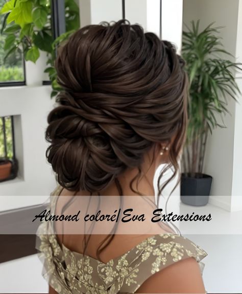 Quel chignon pour quelle robe? Chignon Simple, Hair Looks, Wedding Hairstyles, Hair Styles, Hair