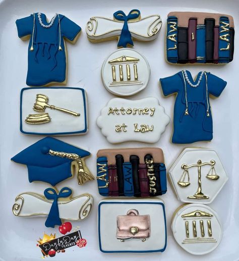 Law School Cookies, Law School Graduation Cookies, Judge Cookies Decorated, Diploma Cookies, Diploma Cookies Graduation, Ou Graduation Cookies, Law And Justice, Graduation Cookies, Attorney At Law