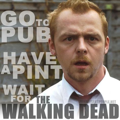 The Walking Dead/Shaun of the Dead - a mashup of two of my all time favs! Shaun Of The Dead, Simon Pegg, Comedy Duos, Carol Burnett, Zombie Movies, Fear The Walking, Ghost Hunters, Actrices Hollywood, Comedy Series