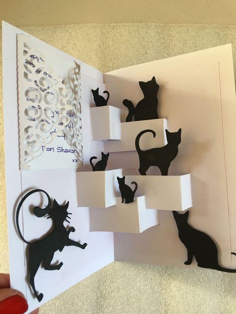 Cat Popup Card, Scrapbooking Original, Cat Cards Handmade, Diy Invitation Card, Diy Pop Up Cards, Pop Up Card Templates, Pop Up Art, 3d Cards, Cat Cards