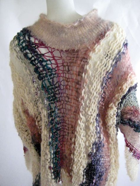 Punk Sweater, Sweaters Vintage, Ostrich Feather Trim, Knitwear Inspiration, Hand Knit Sweater, Fall Knitting, Hem Sweater, Hand Knitted Sweaters, Mohair Wool