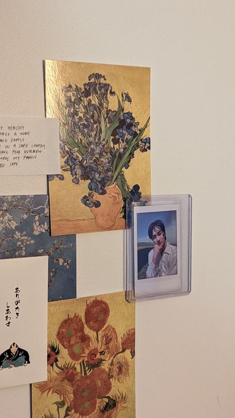 aesthetic kpop van gogh postcard decoration wall Van Gogh Prints Aesthetic, Van Gogh Polaroid Poster, Van Gogh Wall Poster, Van Gogh Aesthetic, Wall Art Van Gogh, Van Gogh Wall Art Prints, Aesthetic Living Room, Van Gogh, Room Inspo