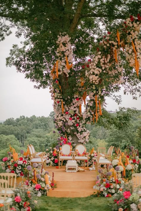 A gorgeous mandap elevates your décor game on so many levels. It’s a place where you will exchange vows, and take your pheras – so it has to be as beautiful as your love story. So, whether you dream of a fairytale-inspired design or a sleek and modern setup for your mandap, we have your back. We’ve curated a list of 50+ mandap ideas that you will love. European Inspired Wedding, Mandap Ideas, Wedding Themes Outdoor, Haldi Wedding, Mandap Design, Simple Wedding Decorations, Mandap Decor, Wedding Backdrop Design, Wedding Planning Decor