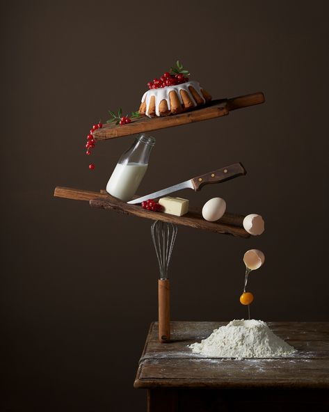 Levitation Photography, Food Art Photography, Food Photoshoot, Food Photography Tips, Cake Logo, Still Life Photos, Still Life Photographers, Composition Photography, Food Photography Styling