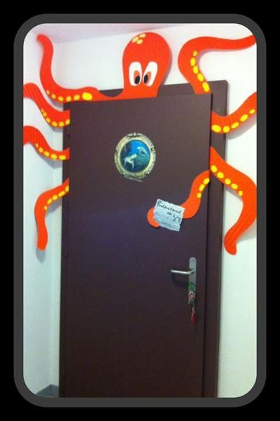 Octopus Door Decorations Classroom, Underwater Theme Classroom Decoration, Jellyfish Door Decoration, How To Make An Octopus, Octopus Door Decoration, Underwater Door Decorations, Ocean Commotion Vbs Decorations, Ocean Theme Door, Ocean Themed Games