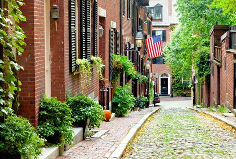 Beacon Hill, Boston, cobblestone street, Historic Boston Boston Attractions, Travel Quiz, Beacon Hill, Old Street, Indian Summer, Private Patio, In Boston, Tourist Attraction, New England