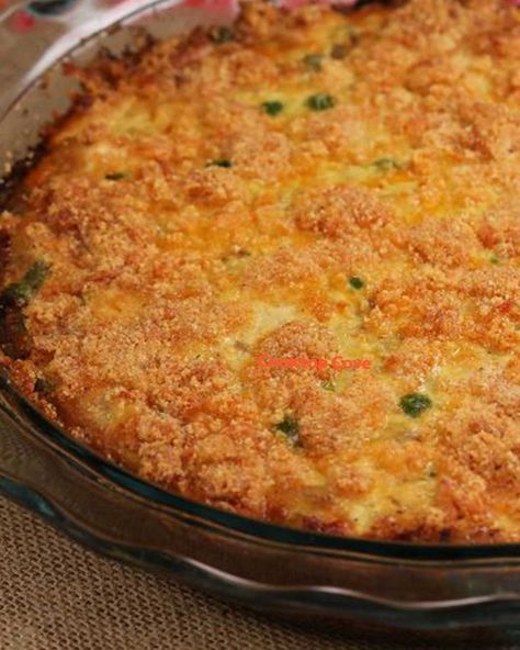 Tuna Pie, Tuna Bake, Tuna Dinners, Tuna Dishes, Tuna Fish Recipes, Casserole Kitchen, Canned Tuna Recipes, Tuna Casserole, Fish Pie