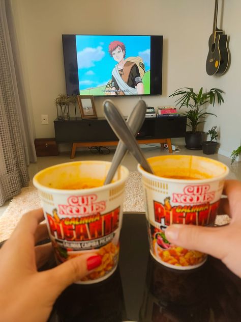 Sunday with animes and cup noodles Cup Noodles Snap, Cup Noodles Aesthetic, Couple Activity, Noodles Aesthetic, Nissin Cup Noodles, Pot Noodle, Couple Activities, Spaghetti Noodles, Cup Noodles