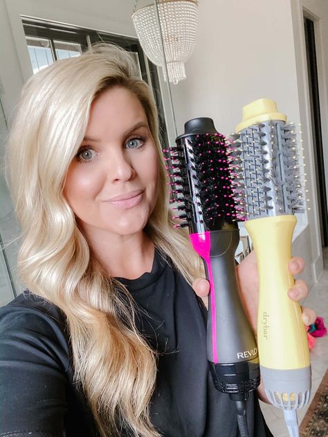 Dryer Brush Hair, Revlon Hot Air Brush, Using A Blow Dryer Brush, Round Blow Dryer Brush Tutorial, Drybar Blowout Brush, Dryer Brush, Best Hair Dryer Brush, Best Blowout Brush, Hair Drying Brush