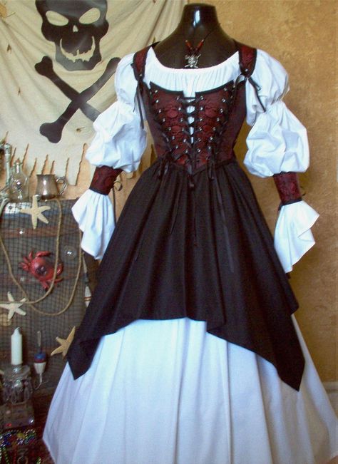 Steampunk Pirate Costume, Pirate Dress, Female Pirate Costume, Steampunk Pirate, Fair Outfits, Pirate Outfit, Pirate Fashion, Style Steampunk, Steampunk Costume