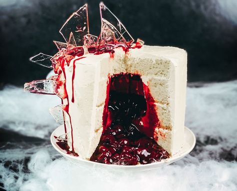 Cut into this cake if you dare! This is a white cake with vanilla buttercream frosting and of course a whole lot of sweet, sweet cherry compote. Shattered Glass Cake, Dark Academia Cake, Dark Cake, Vegan Halloween Treat, Halloween Torte, Cherry Compote, Vegan Halloween, Berry Compote, Vegan Cakes