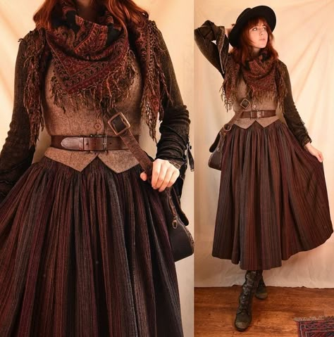 Madame Simza, Archeology Aesthetic, Autumn Academia, Witch Aesthetics, Goth Chic, Romantic Fashion, Fair Outfits, Clothing Reference, Outfit Autumn