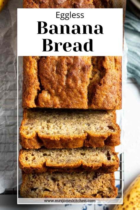 This easy eggless banana bread recipe is soft and moist. Made with oil it can easily be made vegan too, and freezes really well! Gluten Free Egg Free Banana Bread, Banana No Egg Recipes, Banana Bread Recipe With No Eggs, Easy Eggless Muffin Recipes, Egg Less Banana Bread, Banana Recipe No Eggs, Pumpkin Banana Bread No Eggs, Banana Bread Recipe Egg Free, Easy Banana Bread No Egg