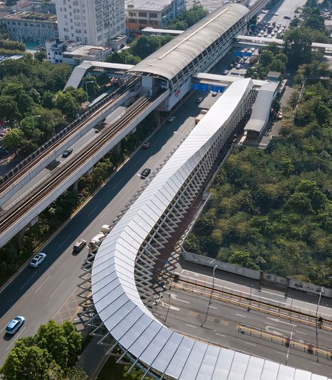 Longgang Core Area Overpasses Design / FCHA | ArchDaily Sectional Perspective, Architecture Jobs, Tensile Structures, Pedestrian Street, Arch Interior, Pedestrian Bridge, Bridge Design, Dragon Pictures, Urban Life