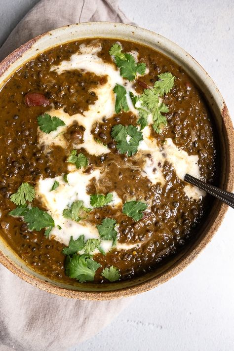 Black Dhal Recipe, Black Lentil Dahl, Vegan Black Lentil Recipes, Black Lentil Recipes, Black Lentil Curry, Black Lentil Soup, Vegan Dal Makhani, Vegan Dhal, Vegan Dal