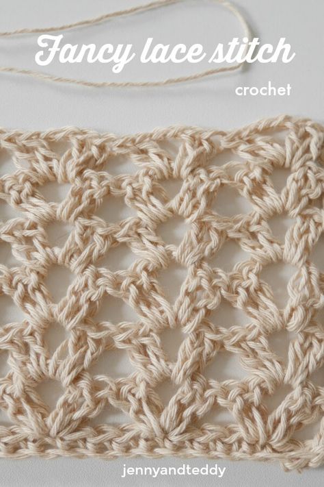 Lace Stitch Crochet, Pola Jaring, Beginner Crochet Tutorial, Crochet Lace Pattern, Start Knitting, Stitch Crochet, Beginners Knitting, Crochet Cardigan Pattern, Crochet Stitches Tutorial