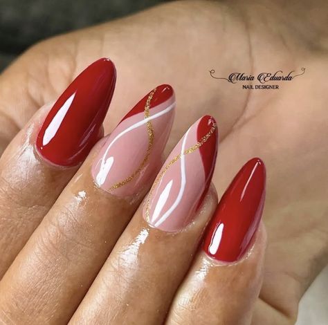 Red And Gold Nails, Golden Nails, Sassy Nails, Simple Gel Nails, Classy Acrylic Nails, Christmas Nails Acrylic, Acrylic Nails Coffin Short, Homecoming Nails, Dipped Nails