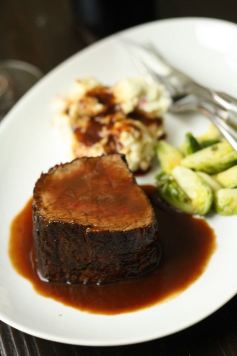 Filet Mignon with Red Wine Demi Glace Red Wine Demi Glaze Recipe, Red Wine Demi Glaze, Demi Glaze Recipe, Demi Glaze Sauce, Demi Glaze, Filet Mignon Recipes, Beef Filet, No Gluten