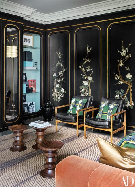 In a boiserie-clad living room, cushions by Dimore Studio rest on vintage chairs. Charles and Ray Eames for Vitra stools. Dimore Studio, London Townhouse, Loft Interior, London House, Top Interior Designers, Best Interior Design, Vintage Chairs, Eclectic Home, Living Room Paint