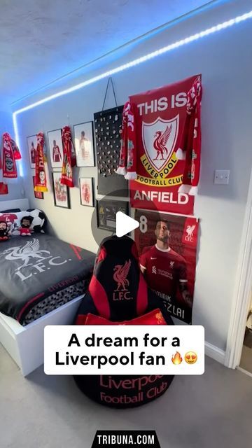 Liverpool Bedroom Boys, Tottenham Bedroom Ideas, Lfc Bedroom Ideas, Liverpool Room Ideas, Liverpool Bedroom Ideas, Room Ideas Football, Liverpool Decor, Boys Bedroom Ideas Football, Football Room For Boys