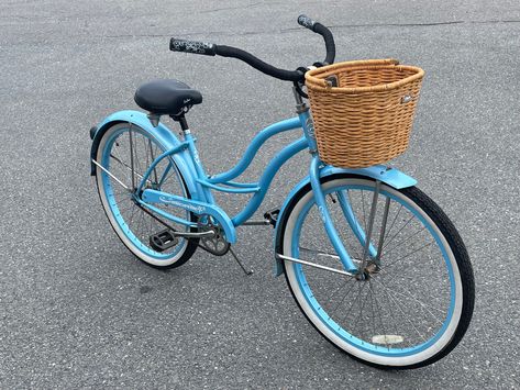 Blue basket beauty Blue Bike With Basket, Beach Bike Aesthetic, Branding Moodboard, College Au, Blue Basket, Bike With Basket, Blue Baskets, Bike Aesthetic, Beach Bike