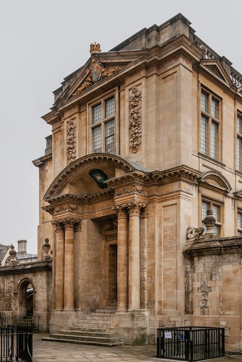 Oxford: Old Ashmolean Museum | por netNicholls Oxford City, Ashmolean Museum, First University, Castles In England, Oxford England, Cornwall England, Dream City, Old Building, English Countryside