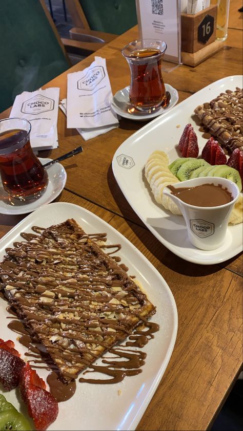 Waffle Fake Story Cafe, Lahmacun Fake Story, Waffle Fake Story, Fake Aesthetic, Cherry Drawing, Beautiful Winter Pictures, Fake Story, Turkey Recipes, Antalya