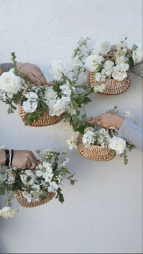 Bridesmaids with Flower basket. Bridesmaids flower basket. Floral basket. Flower basket. bridesmaid bouquet. bridesaids bouquet Bridesmaid Bouquet Alternatives, Bridesmaid Baskets, Bridesmaid Purses, Wedding Bridesmaid Flowers, Wedding Isles, Flower Girl Bouquet, Aisle Flowers, Floral Bridesmaid, Flower Girl Baskets